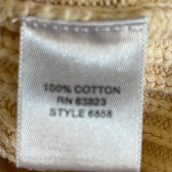 Sweater - Picture 7 of 8